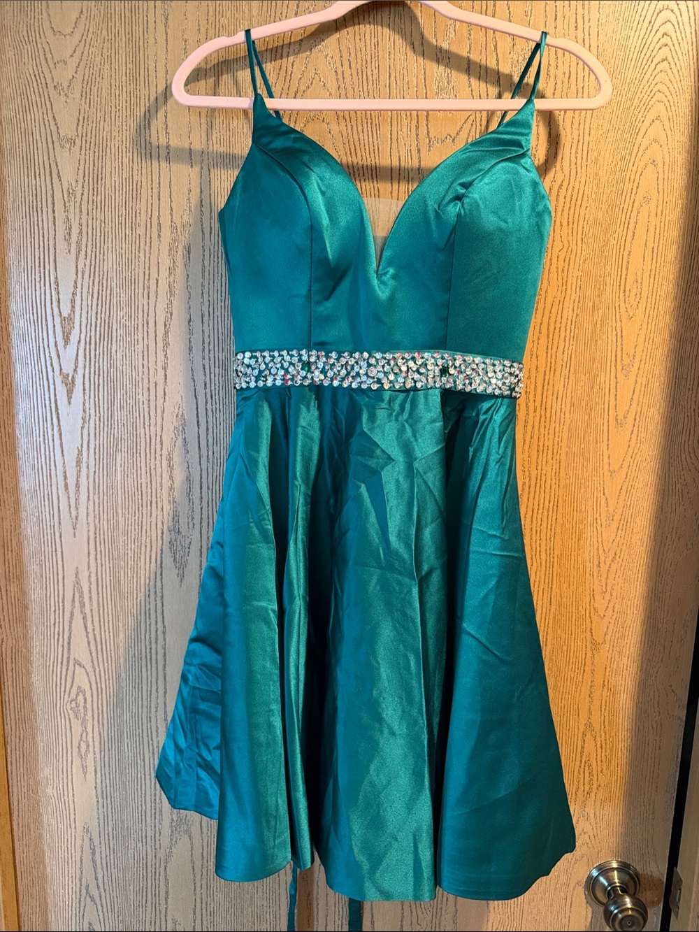 Emerald Green A-Line Spaghetti Strap Party Dress with Beaded Waist